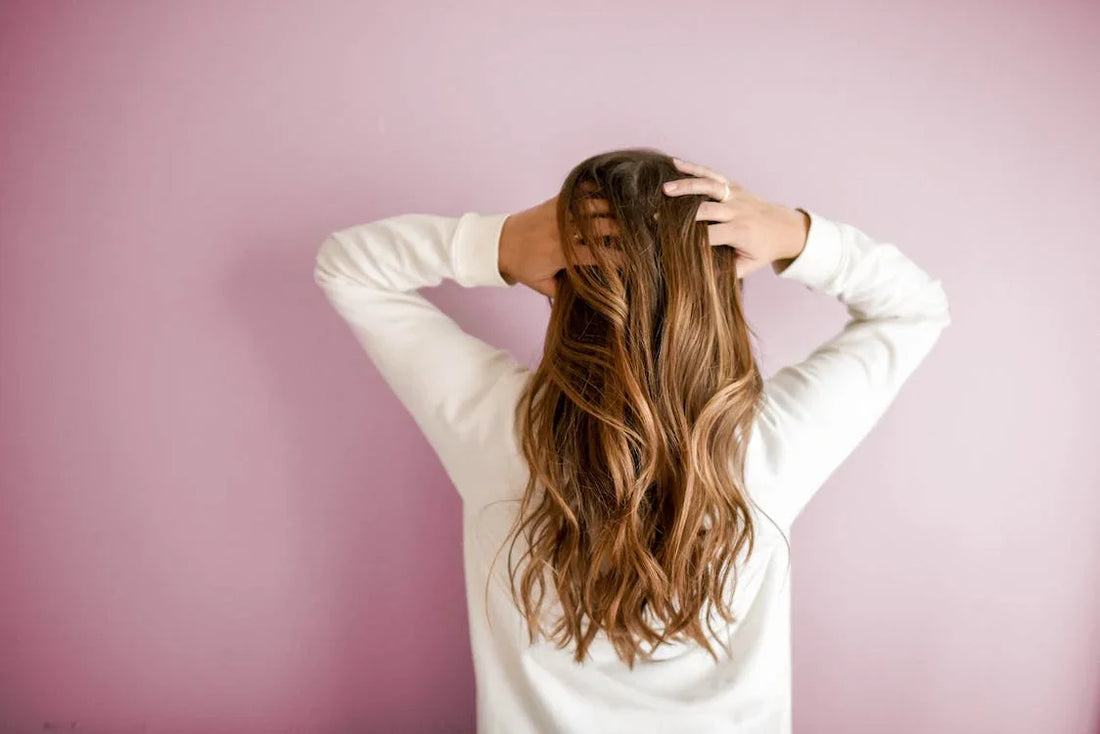 How to Use Hair Oil on Dry Hair [The Power of Hair Oil]